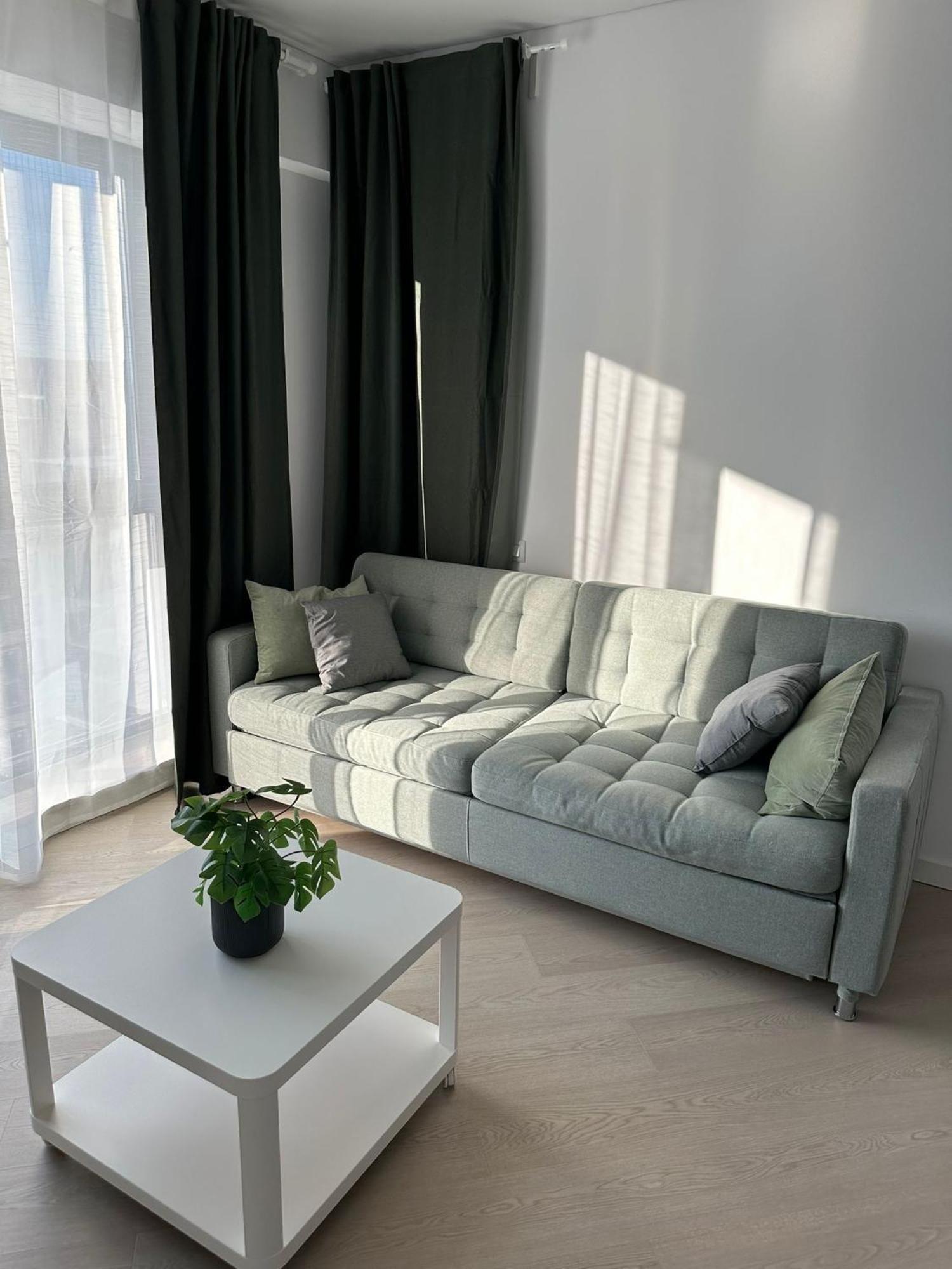 Cortina North New Luxury With Parking- Self Check In * Voluntari